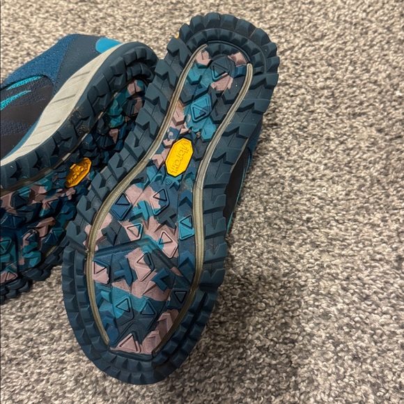 Merrell Women's Antora 2 Teal and Black Sneakers - Picture 7 of 8